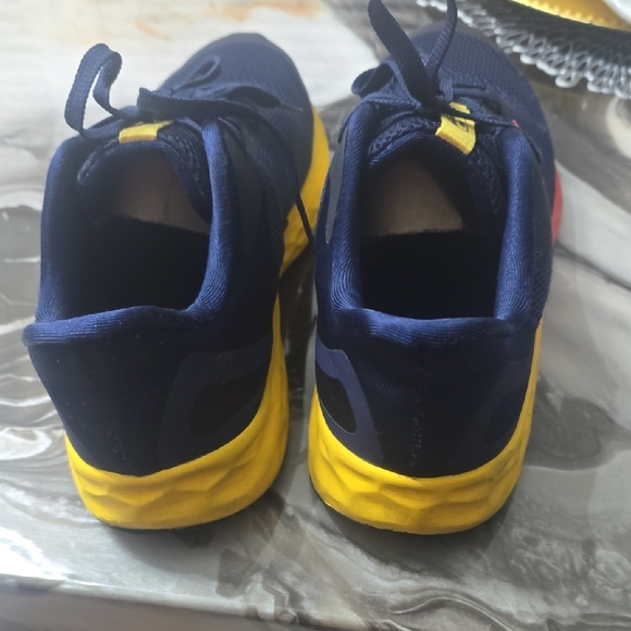 New Balance Dark Blue Sneakers with Vibrant Yellow and Red - Picture 3 of 9